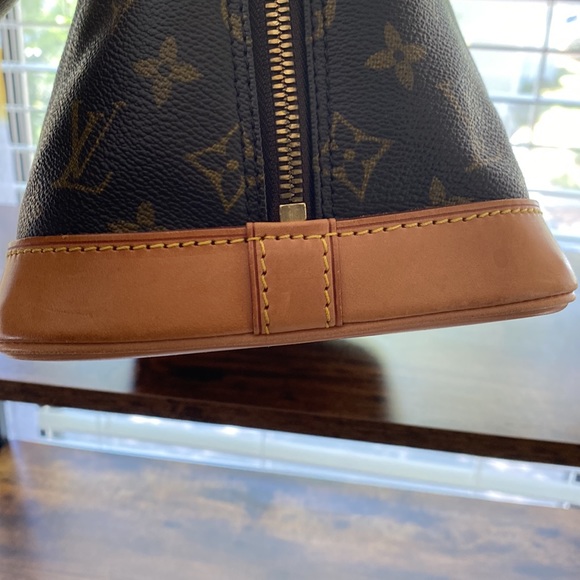 Louis Vuitton, Alma PM - Picture 3 of 8